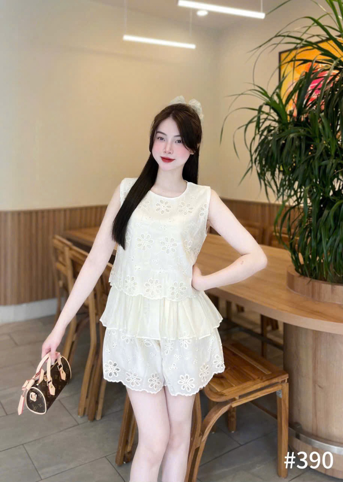 Bộ Ren hoa nổi Hồng - Kem-duoc-ban-tai-MÍA SHOP - THỜI TRANG NỮ