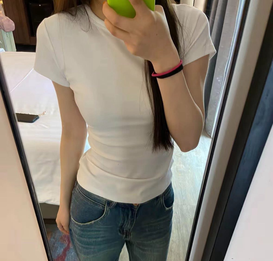 Áo ôm tay ngắn co giãn-duoc-ban-tai-MÍA SHOP - THỜI TRANG NỮ