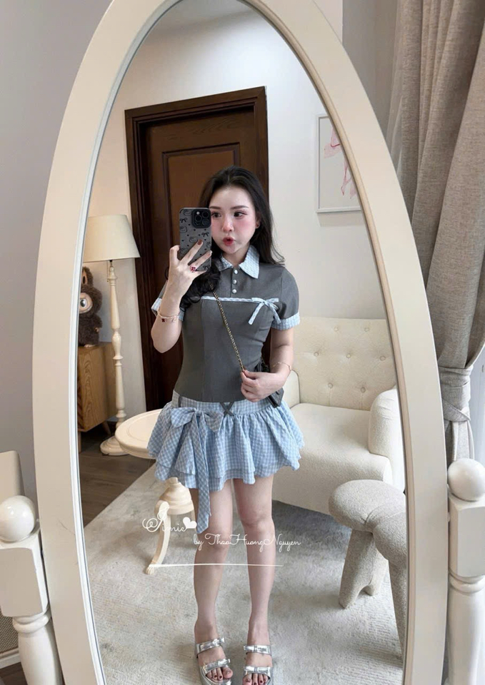 Váy ngắn cổ bẻ phối kẻ váy tầng-duoc-ban-tai-MÍA SHOP - THỜI TRANG NỮ
