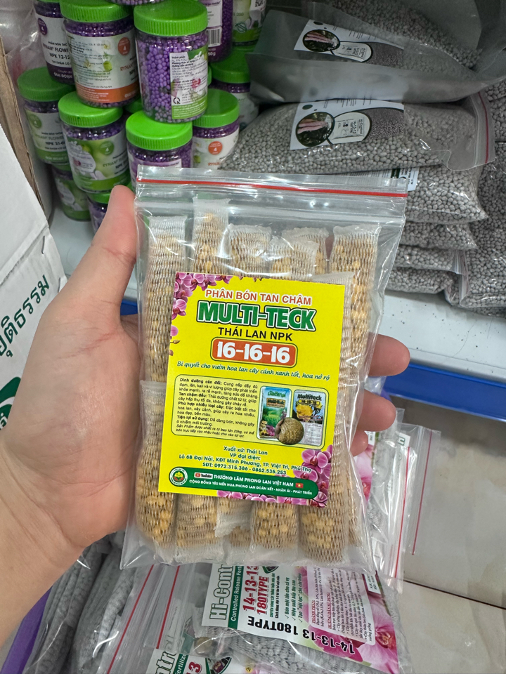 Phân Tan chậm thông minh: 16-16-16 TE+ Thái Lan  (Túi tiện lợi 20 bịch đóng sẵn)-duoc-ban-tai-THƯỞNG LÃM PHONG LAN VIỆT NAM