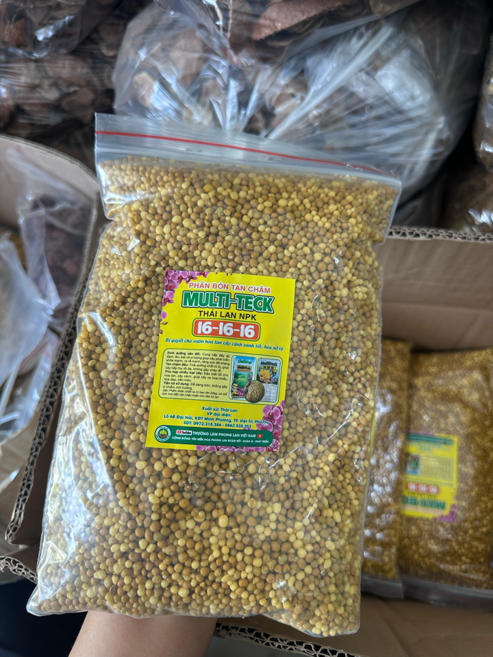 Phân tan chậm thông minh 16-16-16 TE+ Thái Lan - bỏ định kỳ 4 tháng/lần-duoc-ban-tai-THƯỞNG LÃM PHONG LAN VIỆT NAM