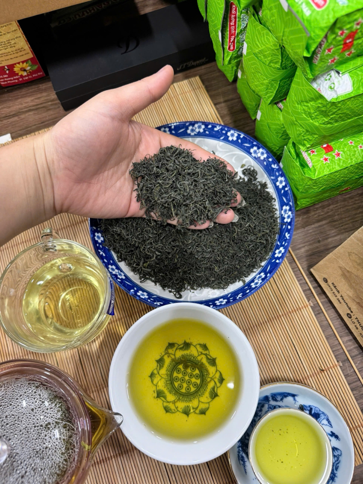 Trà Tôm nõn đặc biệt - gói 100g -duoc-ban-tai-THƯỞNG LÃM PHONG LAN VIỆT NAM