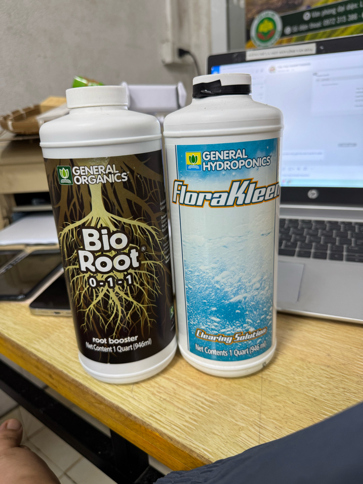 Dung dịch cây trồng FloraKleen 946ml - Xử lý dư lượng phân bón giúp bộ rễ khoẻ mạnh-duoc-ban-tai-THƯỞNG LÃM PHONG LAN VIỆT NAM