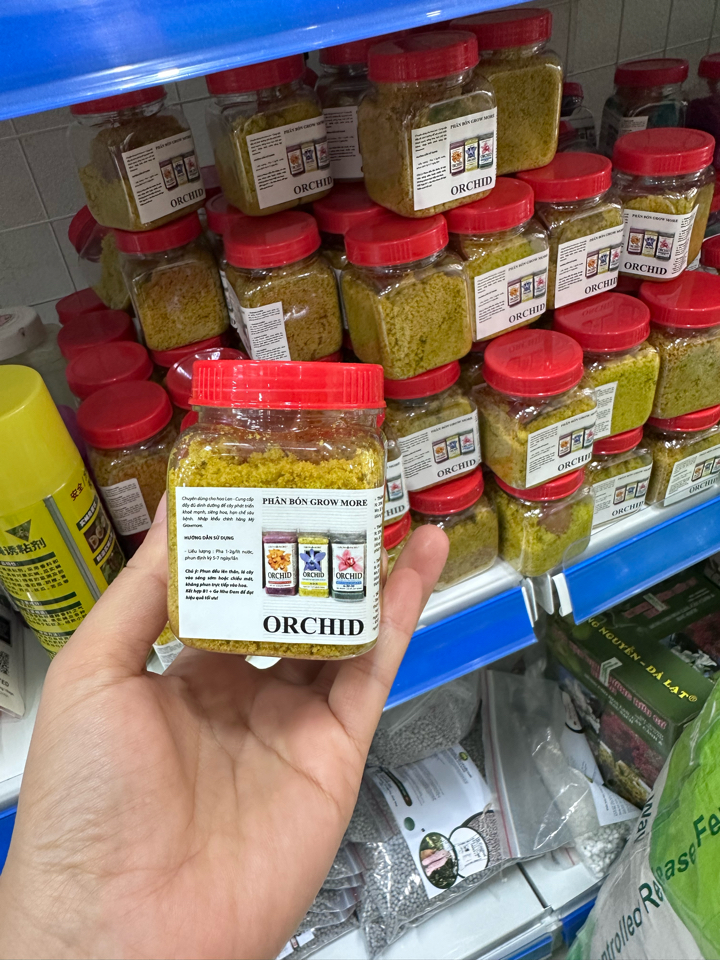 Phân bón lá NPK 20-20-20 Gromore Mỹ chiết lẻ-duoc-ban-tai-THƯỞNG LÃM PHONG LAN VIỆT NAM