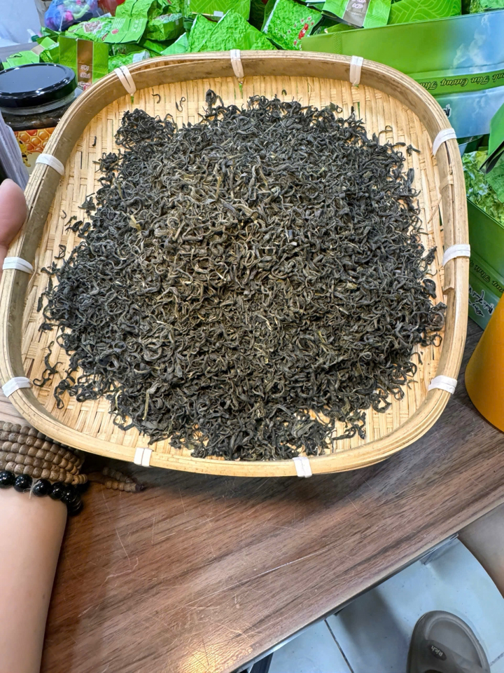 Trà Tân Cương Đinh Nõn -  Thượng hạng -duoc-ban-tai-THƯỞNG LÃM PHONG LAN VIỆT NAM