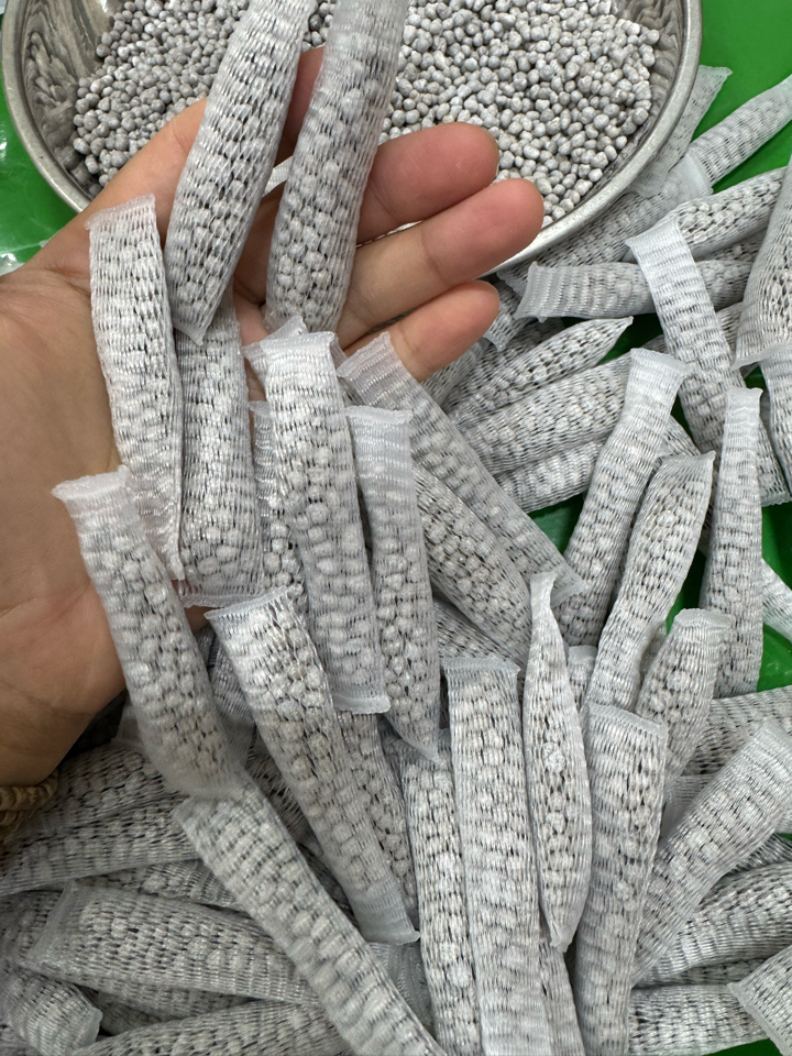 Phân tan chậm thông minh 14-13-13 TE+ Nhật Bản (Túi đóng sẵn 20 bịch)-duoc-ban-tai-THƯỞNG LÃM PHONG LAN VIỆT NAM