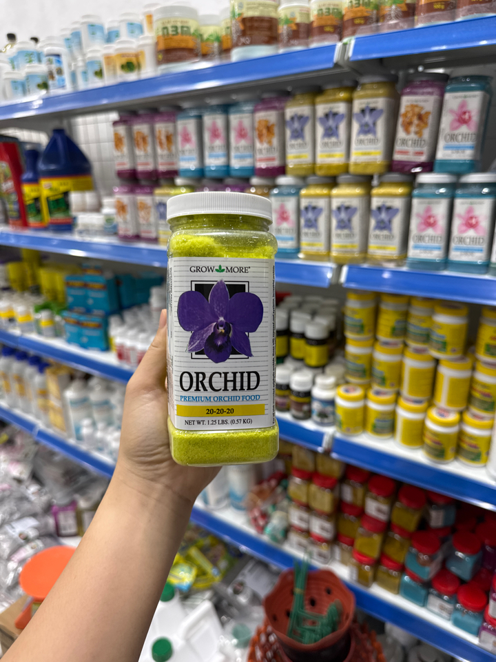 Phân bón lá NPK 20-20-20 Gromore MỸ-duoc-ban-tai-THƯỞNG LÃM PHONG LAN VIỆT NAM