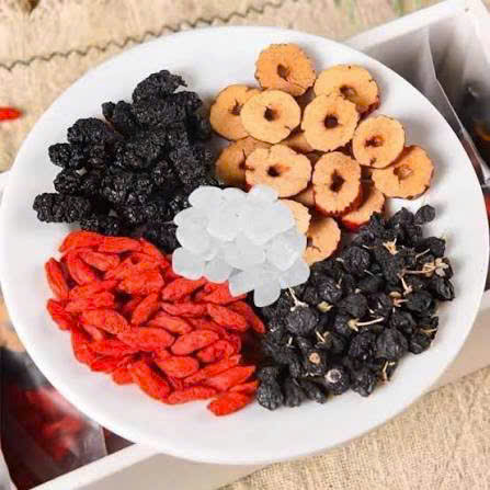 Trà Tịnh Nguyên-duoc-ban-tai-Lộc Hòa Trà Quán