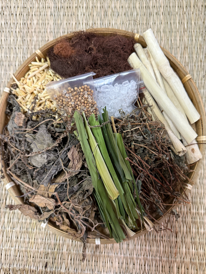 Sâm Mía Lau-duoc-ban-tai-Lộc Hòa Trà Quán