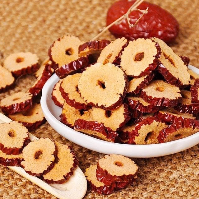 Topping Táo Đỏ ( Khoanh )-duoc-ban-tai-Lộc Hòa Trà Quán