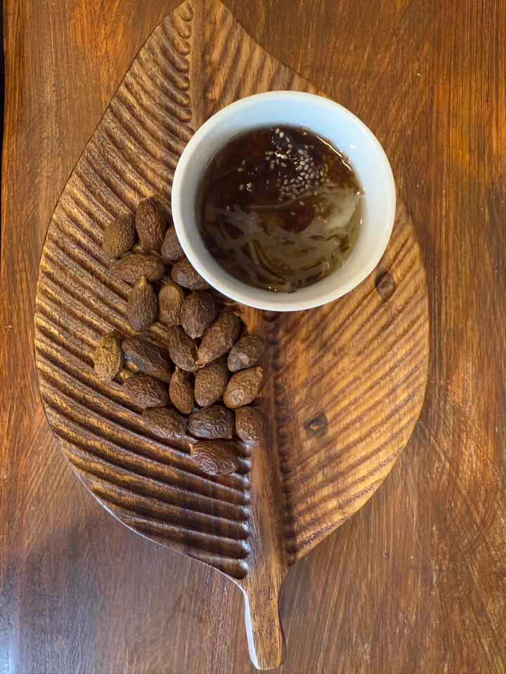 Chè Lục Vị Lộc Hoà ( Trúc Lâm )-duoc-ban-tai-Lộc Hòa Trà Quán