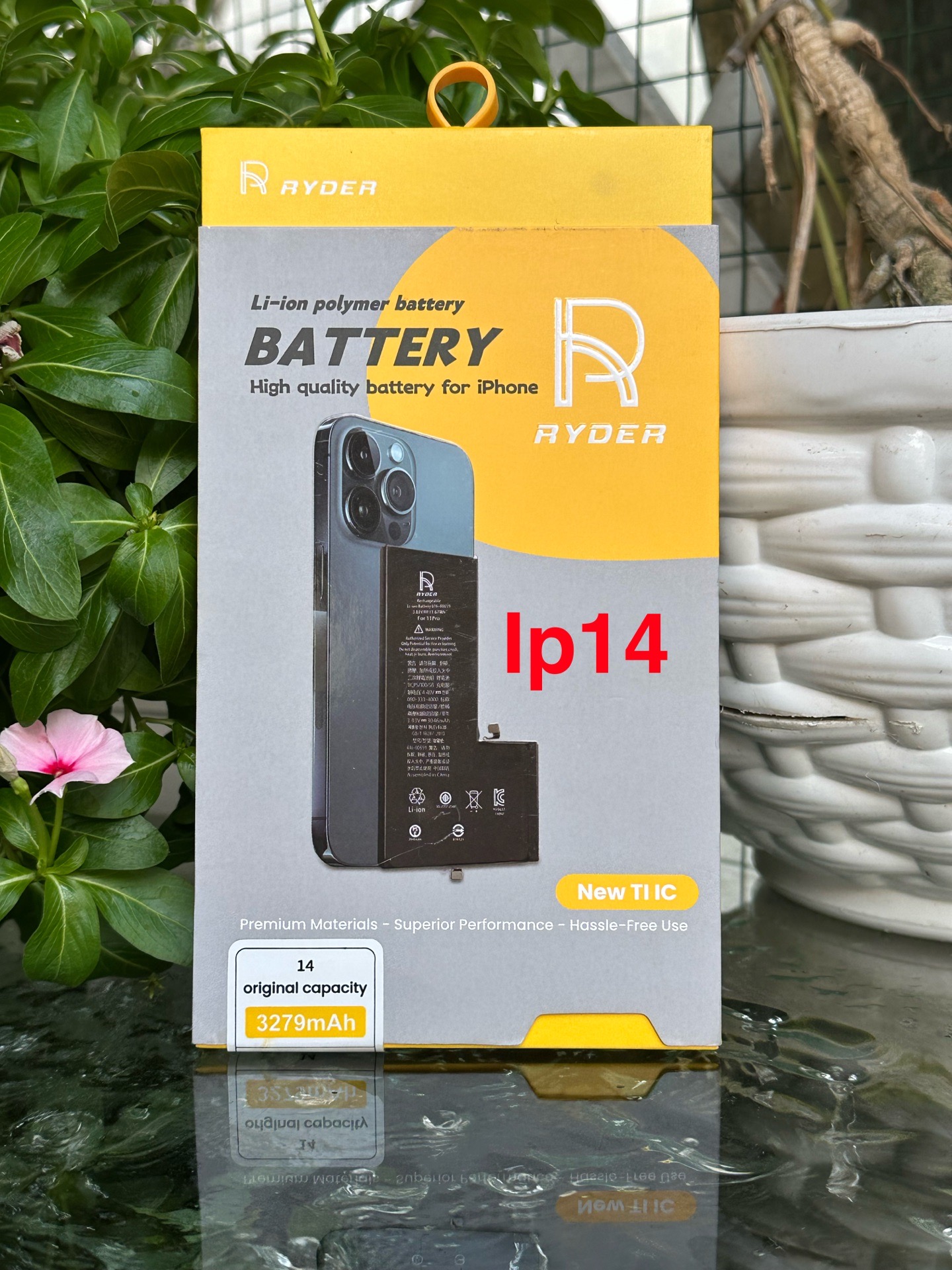 Pin Lithium Dùng Thay Thế Cho Đtdđ Iphone 14,Model :A2863, Hiệu Ryder,Dung Lượng 3279Mah,Điện Áp 3.82V,Chất Liệu Bằng Ion Liti,Có Thể Sạc Lại Được.Mới 100%-duoc-ban-tai-ĐIỆN THOẠI DI ĐỘNG KHA OANH
