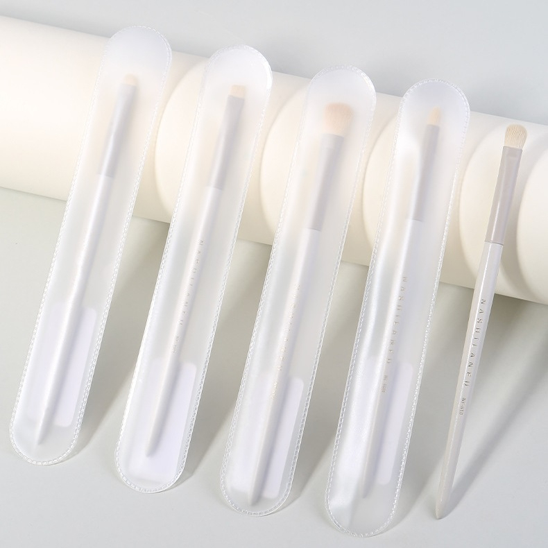 [NASHILANFU] Cọ lẻ trang điểm Nashilanfu trắng kèm túi bảo vệ cọ silicon-duoc-ban-tai-ENSTORE