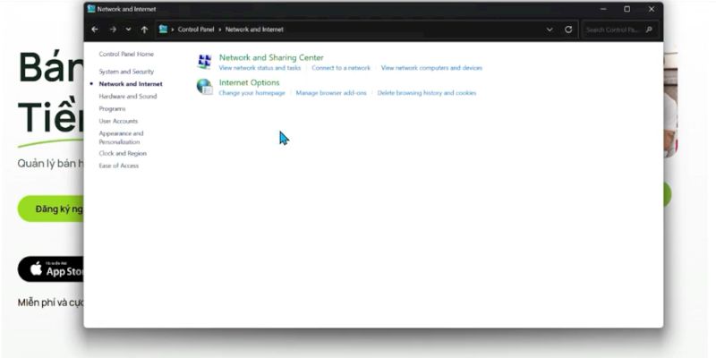 Chọn Network and Internet và Network and Sharing Center