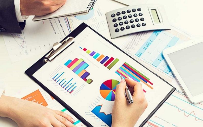 Chuyển đổi kỳ kê khai từ quý sang tháng thực hiện tự động dựa trên doanh thu