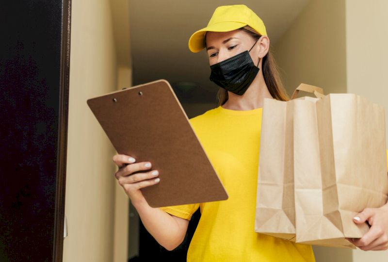 Cung cấp dịch vụ ship đồ ăn, đồ uống tại nhà để tăng thu nhập linh hoạt