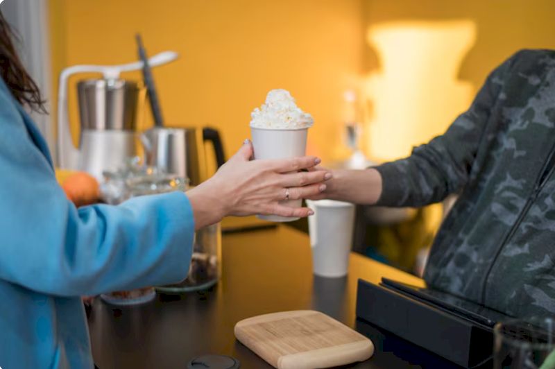 Đồ uống take-away, vốn nhỏ, bán nhanh