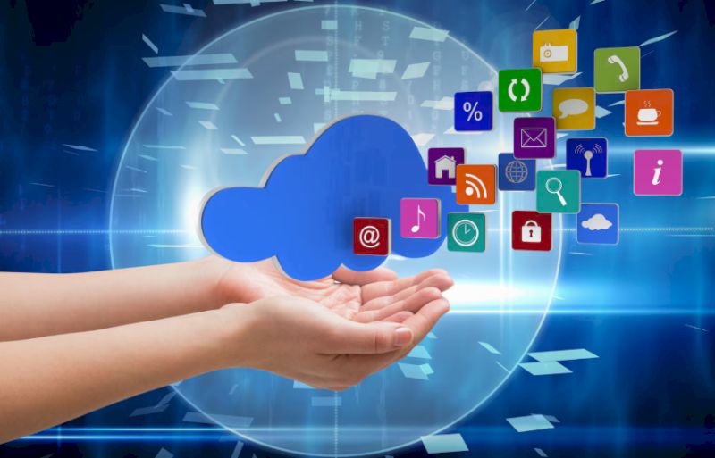 Mô hình của phầm mềm quản lý bán hàng: On-premise và Cloud/SaaS