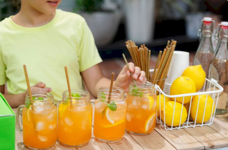 Quầy cà phê, trà chanh mang đi với vốn nhỏ