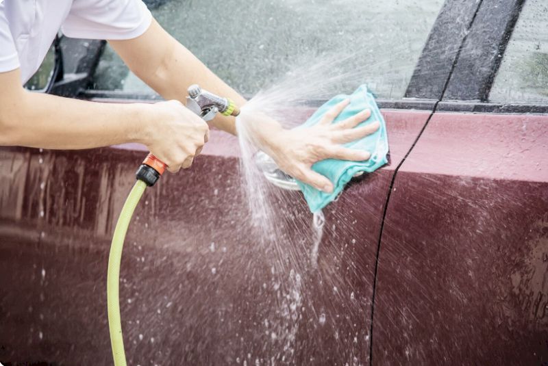 Rửa xe tại nhà, vốn thấp, nhu cầu ổn định